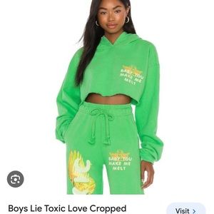 Boys lie sweat suit